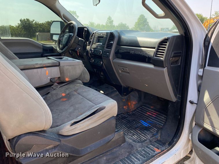 image for item DI7786 2017 Ford F250 Super Duty  SuperCab pickup truck