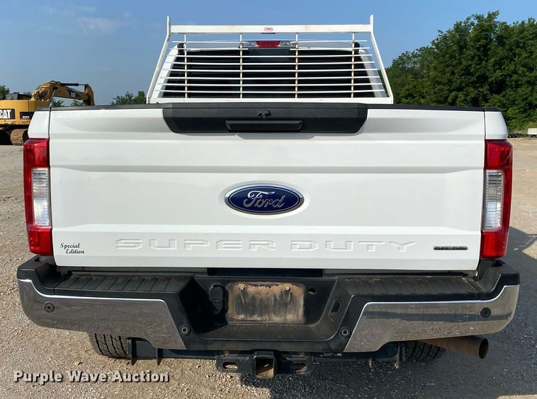 image for item DI7790 2019 Ford F250 Super Duty  SuperCab pickup truck