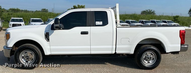image for item DI7790 2019 Ford F250 Super Duty  SuperCab pickup truck