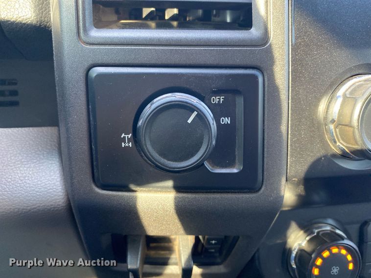 image for item DI7790 2019 Ford F250 Super Duty  SuperCab pickup truck