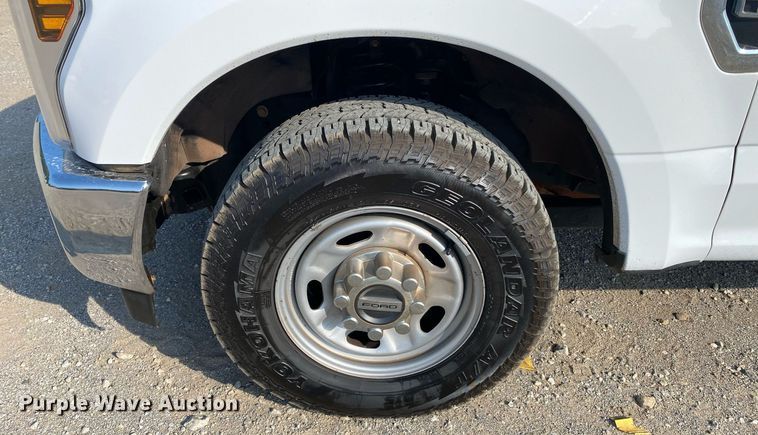 image for item DI7790 2019 Ford F250 Super Duty  SuperCab pickup truck