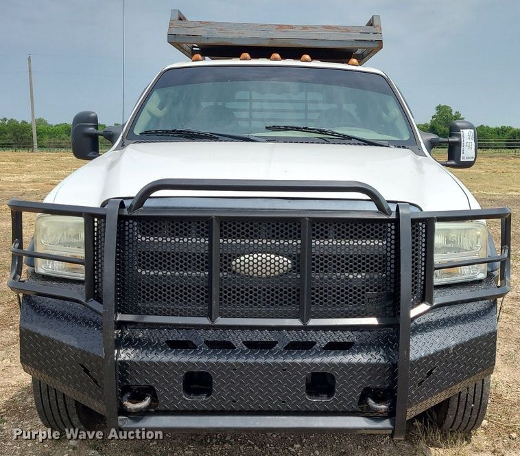 image for item DK1889 2006 Ford F450 Super Duty XL  Crew Cab flatbed truck