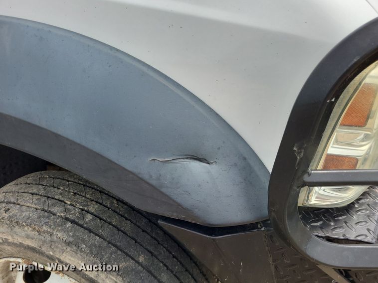 image for item DK1889 2006 Ford F450 Super Duty XL  Crew Cab flatbed truck