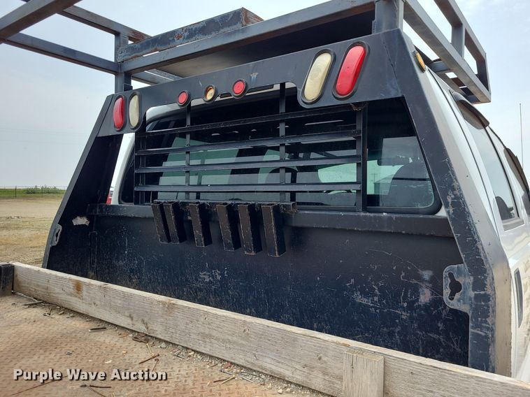 image for item DK1889 2006 Ford F450 Super Duty XL  Crew Cab flatbed truck