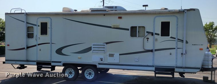 image for item DK1926 2001 Fleetwood Wilderness GL  camper