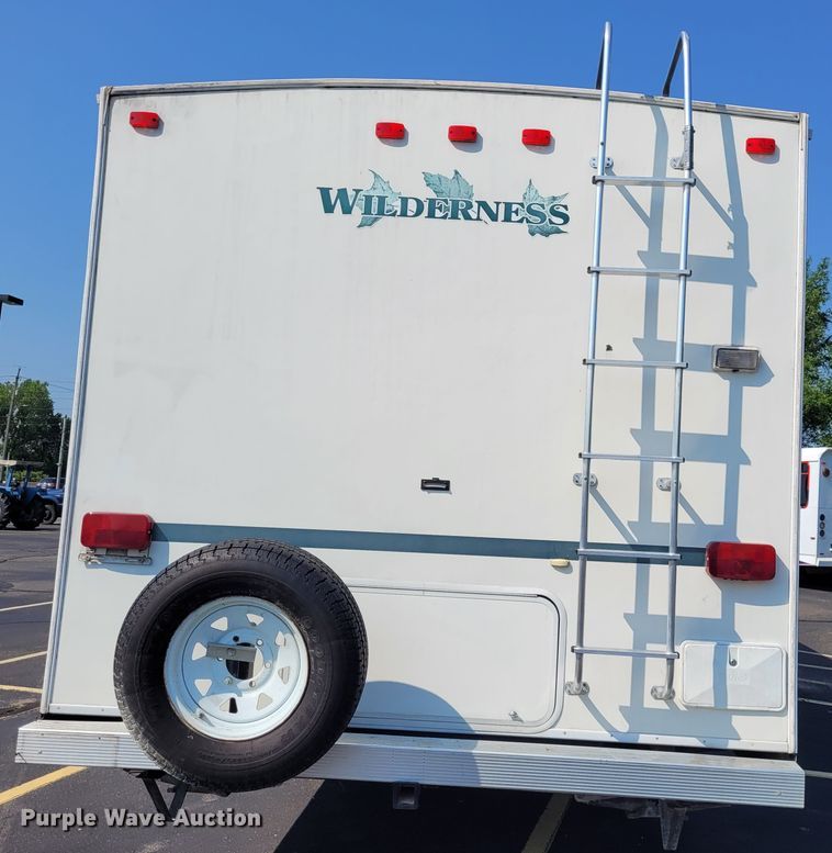 image for item DK1926 2001 Fleetwood Wilderness GL  camper