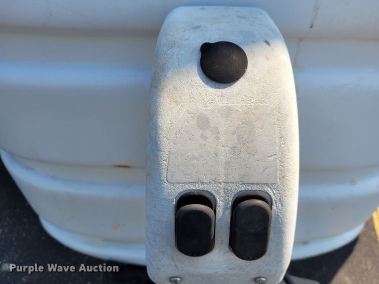 image for item DK1926 2001 Fleetwood Wilderness GL  camper