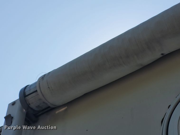 image for item DK1926 2001 Fleetwood Wilderness GL  camper