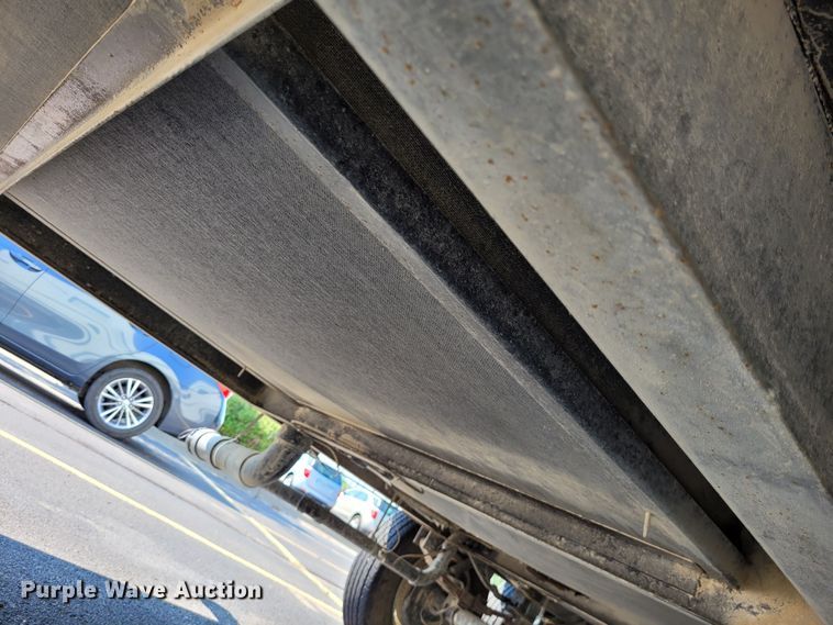 image for item DK1926 2001 Fleetwood Wilderness GL  camper