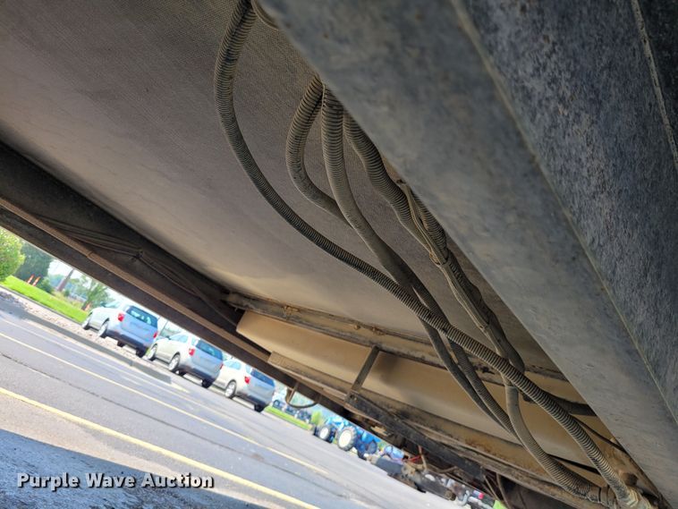 image for item DK1926 2001 Fleetwood Wilderness GL  camper