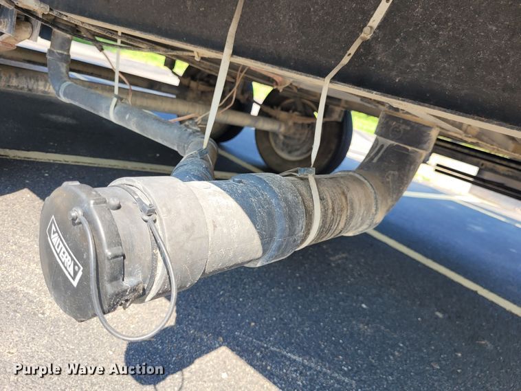 image for item DK1926 2001 Fleetwood Wilderness GL  camper