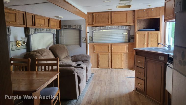 image for item DK1926 2001 Fleetwood Wilderness GL  camper