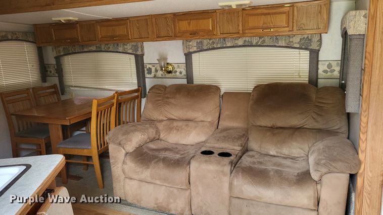 image for item DK1926 2001 Fleetwood Wilderness GL  camper