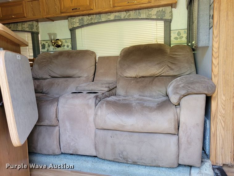 image for item DK1926 2001 Fleetwood Wilderness GL  camper