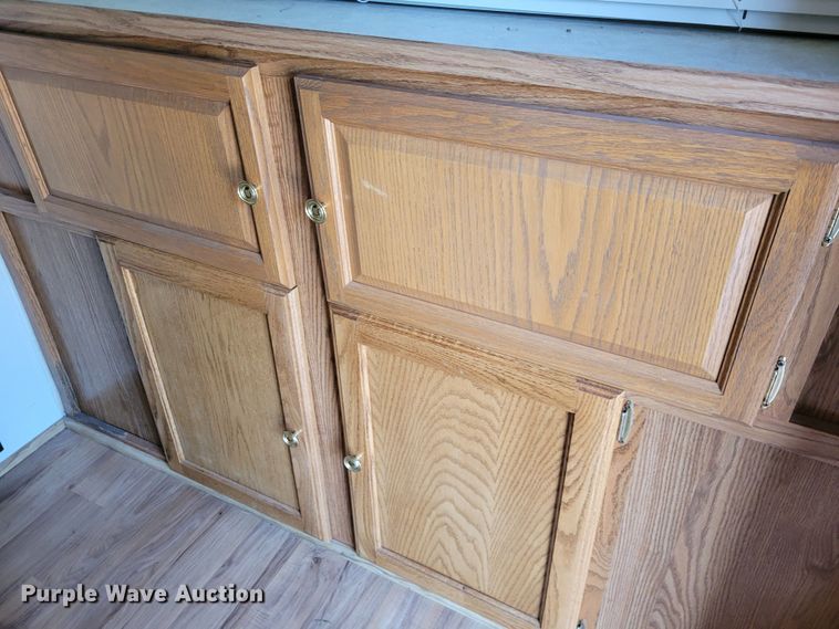 image for item DK1926 2001 Fleetwood Wilderness GL  camper