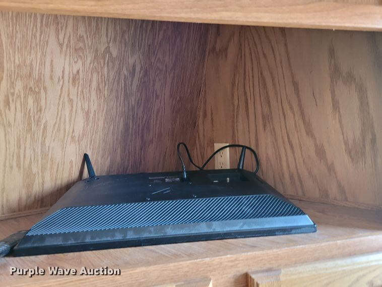 image for item DK1926 2001 Fleetwood Wilderness GL  camper