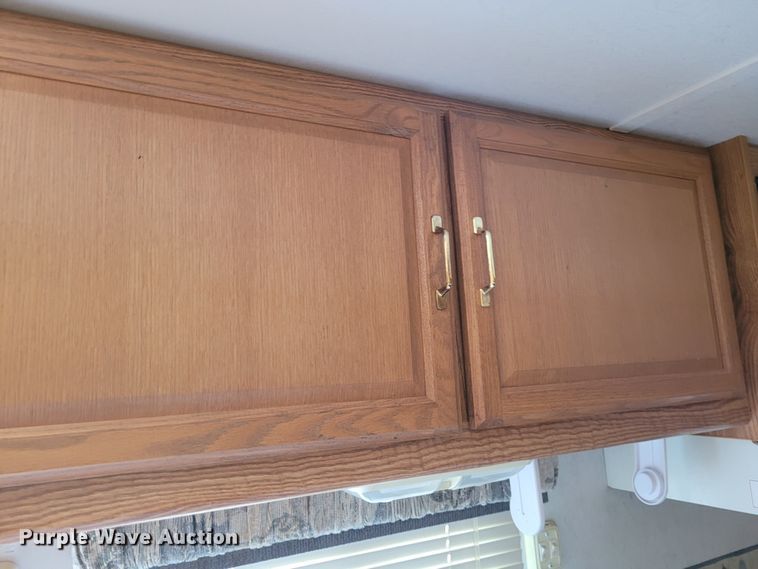 image for item DK1926 2001 Fleetwood Wilderness GL  camper