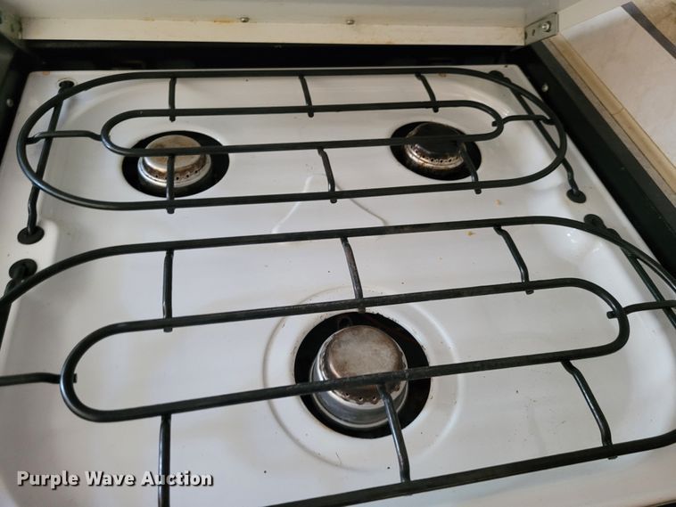 image for item DK1926 2001 Fleetwood Wilderness GL  camper