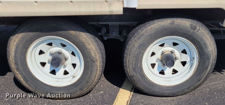 image for item DK1926 2001 Fleetwood Wilderness GL  camper