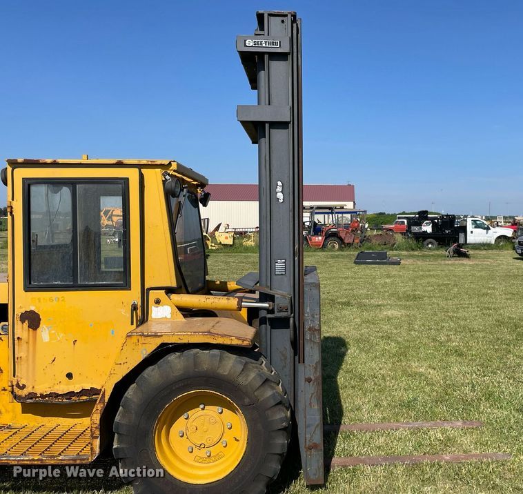 image for item DL3770 Sellick  SG60 forklift