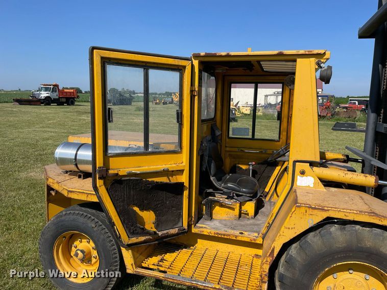 image for item DL3770 Sellick  SG60 forklift