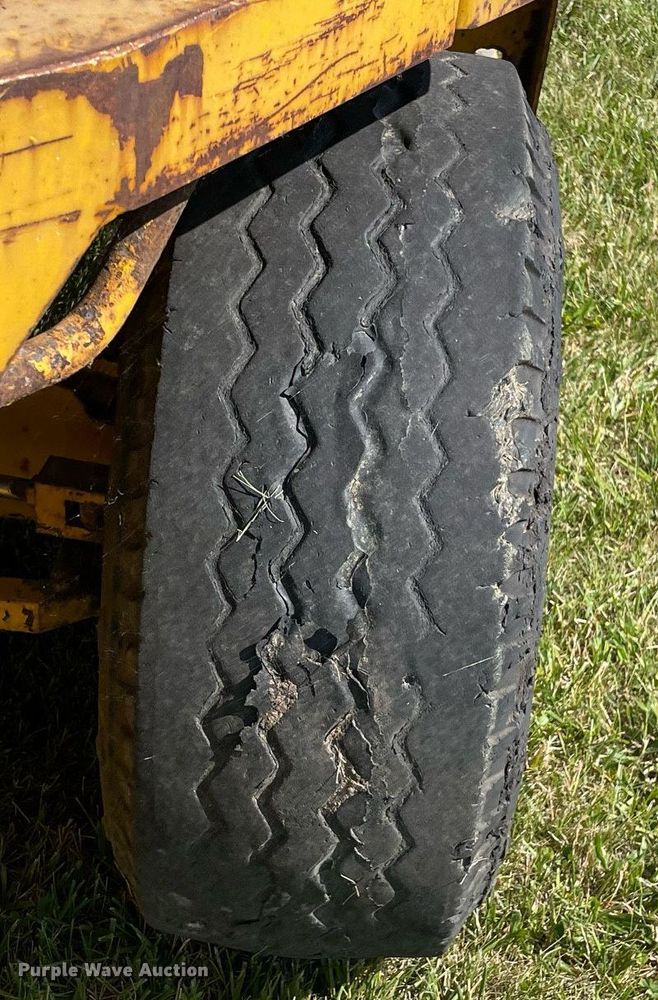 image for item DL3770 Sellick  SG60 forklift