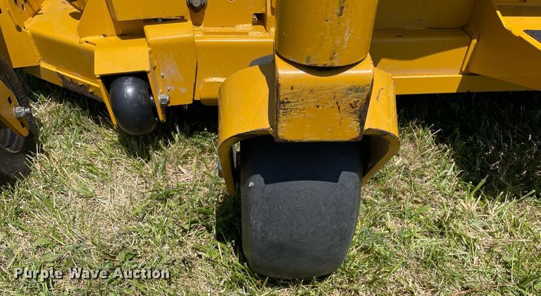 image for item DL3775 2016 Hustler Super 104  ZTR lawn mower