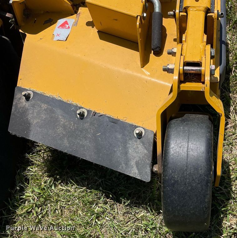 image for item DL3775 2016 Hustler Super 104  ZTR lawn mower