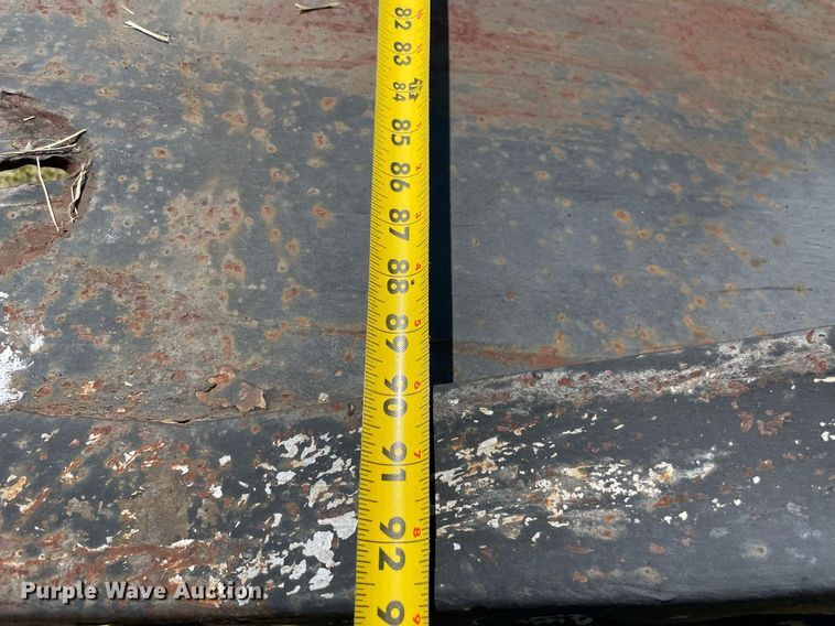 image for item DL3782 1989 Ford F-Super Duty  tow truck