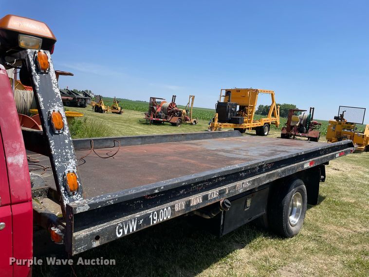 image for item DL3782 1989 Ford F-Super Duty  tow truck