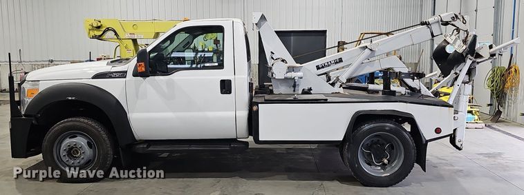 image for item DM8030 2014 Ford F550 Super Duty  tow truck