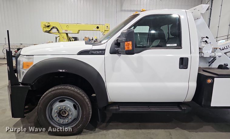 image for item DM8030 2014 Ford F550 Super Duty  tow truck