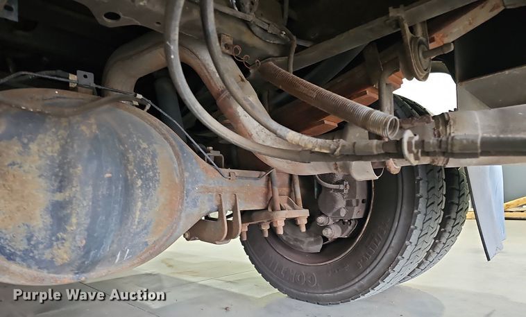 image for item DM8030 2014 Ford F550 Super Duty  tow truck