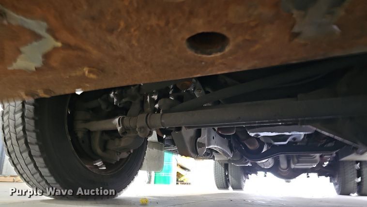 image for item DM8030 2014 Ford F550 Super Duty  tow truck