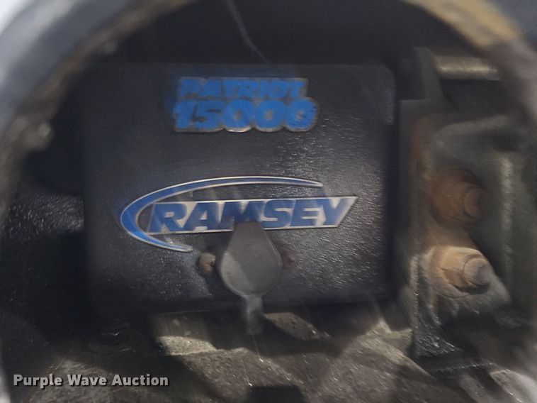 image for item DM8030 2014 Ford F550 Super Duty  tow truck