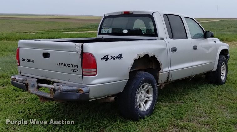 image for item DN6491 2004 Dodge Dakota SXT  Quad Cab pickup truck