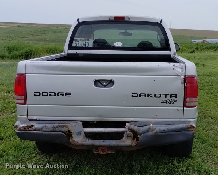 image for item DN6491 2004 Dodge Dakota SXT  Quad Cab pickup truck