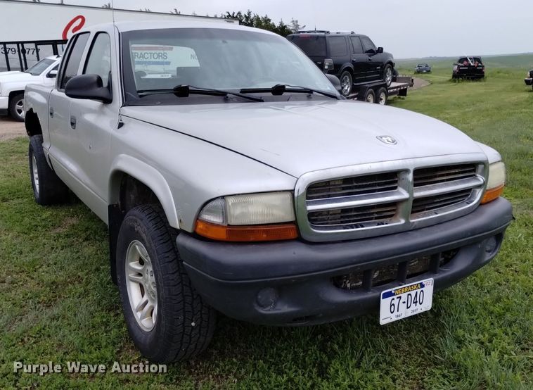 image for item DN6491 2004 Dodge Dakota SXT  Quad Cab pickup truck