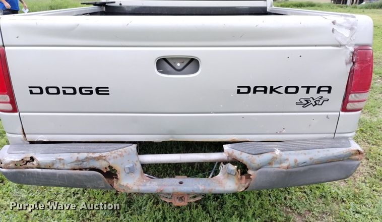 image for item DN6491 2004 Dodge Dakota SXT  Quad Cab pickup truck