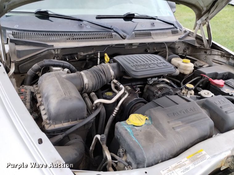 image for item DN6491 2004 Dodge Dakota SXT  Quad Cab pickup truck