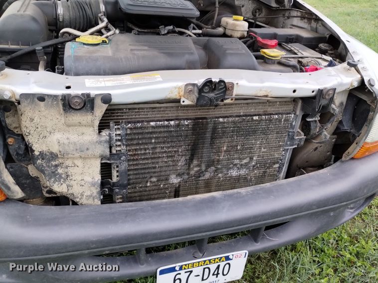 image for item DN6491 2004 Dodge Dakota SXT  Quad Cab pickup truck