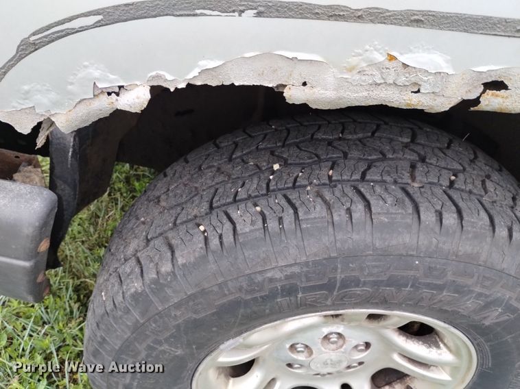 image for item DN6491 2004 Dodge Dakota SXT  Quad Cab pickup truck