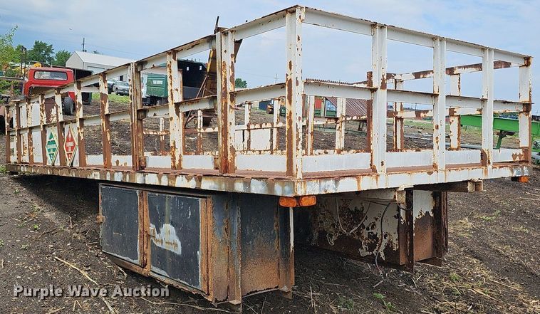 image for item DO2738 Flatbed