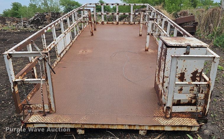 image for item DO2738 Flatbed