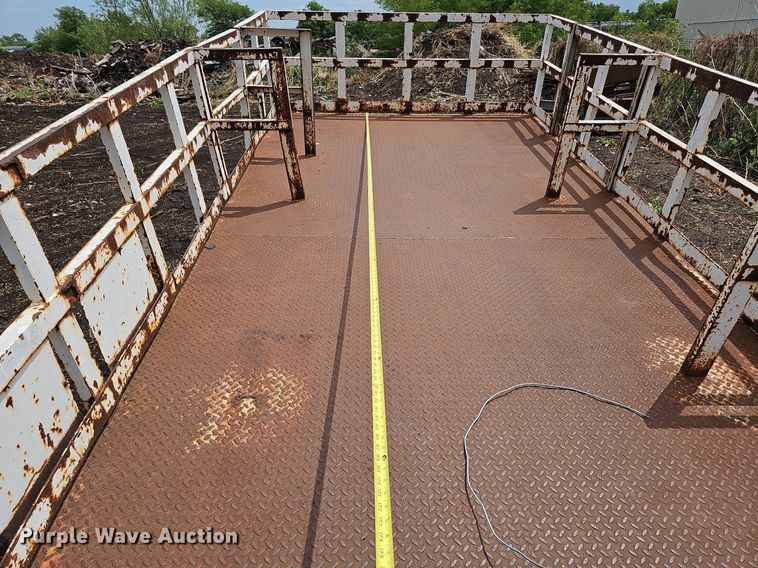 image for item DO2738 Flatbed