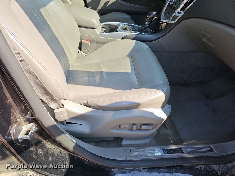 image for item DO2744 2011 Cadillac SRX  SUV