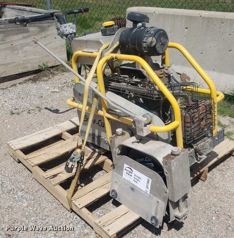 image for item DP7960 Soff-Cut X-4000  Concrete saw