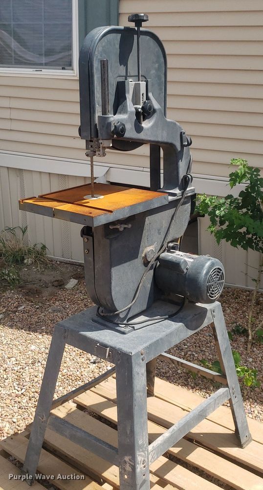 image for item DP7964 Craftsman  band saw