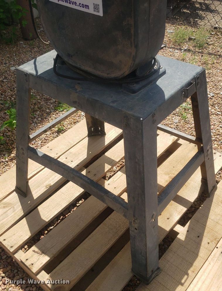 image for item DP7964 Craftsman  band saw