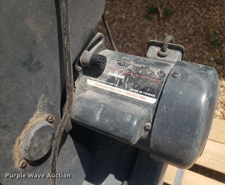 image for item DP7964 Craftsman  band saw